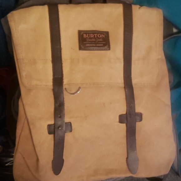 Canvas Backpack - Picture 1 of 3